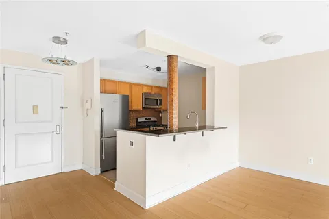 $435,000 | 130 Post Avenue, Unit 316, Westbury, NY 11590