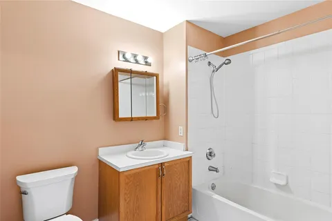 $435,000 | 130 Post Avenue, Unit 316, Westbury, NY 11590