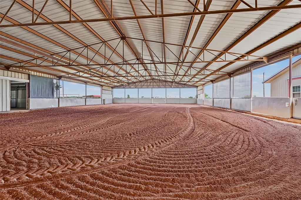 1717 Batey Road Collinsville, TX 76233 - Photo 34 of 40 a view of a room with a wooden roof