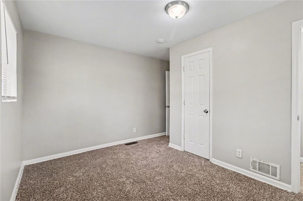 6344 Westbury Road Riverdale, GA 30274 - Photo 15 of 24