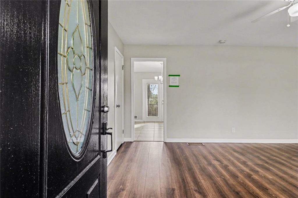 6344 Westbury Road Riverdale, GA 30274 - Photo 3 of 24