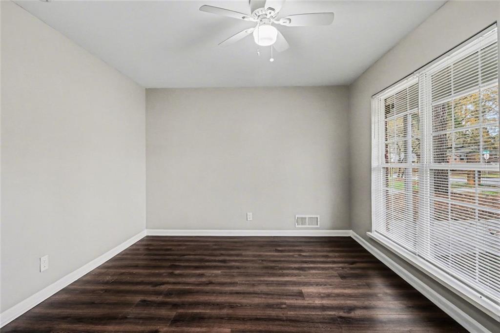 6344 Westbury Road Riverdale, GA 30274 - Photo 4 of 24