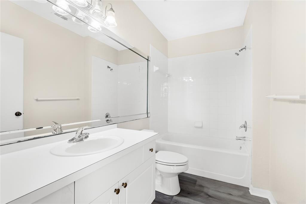 5160 Northridge Road, Unit 301 Sarasota, FL 34238 - Photo 24 of 45