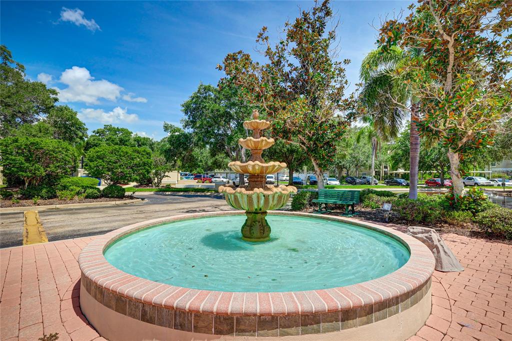 5160 Northridge Road, Unit 301 Sarasota, FL 34238 - Photo 29 of 45