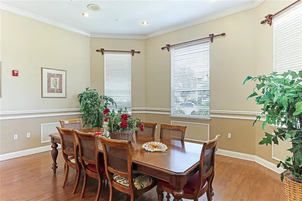 $2,000 | 5160 Northridge Road, Unit 301, Sarasota, FL 34238