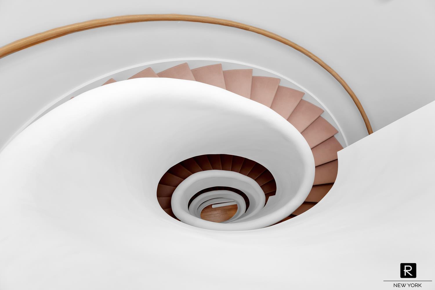 30 Sullivan Street Manhattan, NY 10012 - Photo 23 of 25 a close up of a swimming pool with a washer and dryer