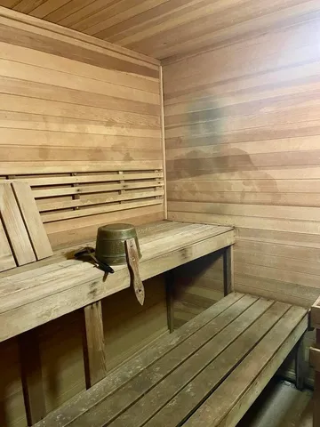 a view of a tennis court