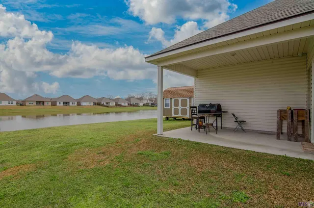 $285,000 | 21416 Field Glen Drive, Zachary, LA 70791