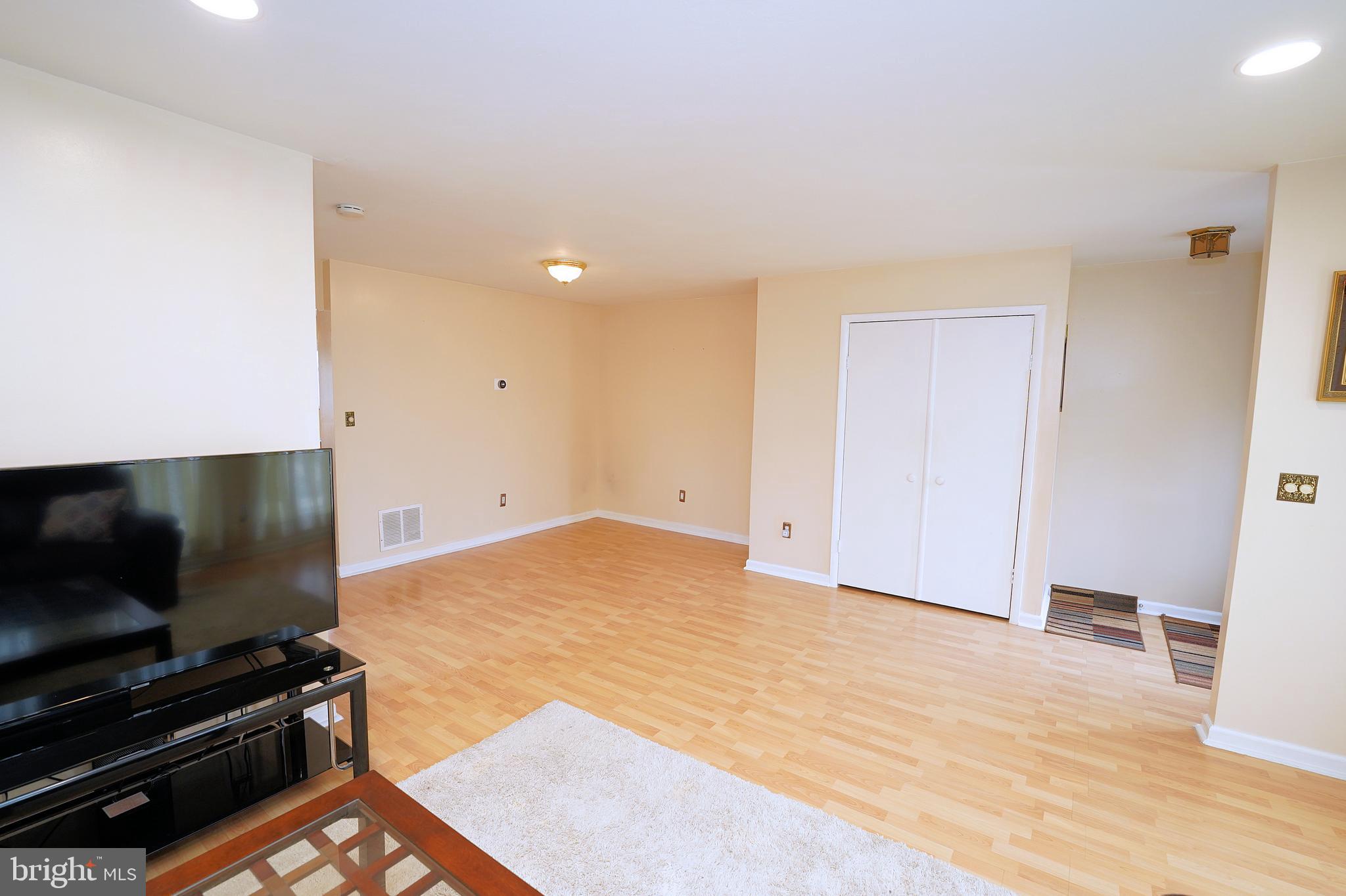 223 Probasco Road East Windsor, NJ 08520 - Photo 9 of 50