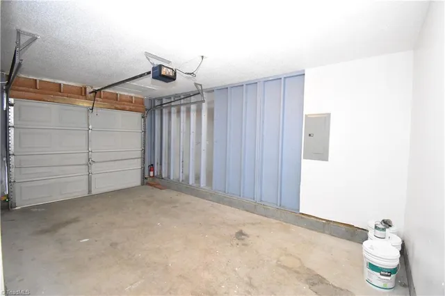 $1,650 | 2553 Stratford Lake Road, Winston-Salem, NC 27103