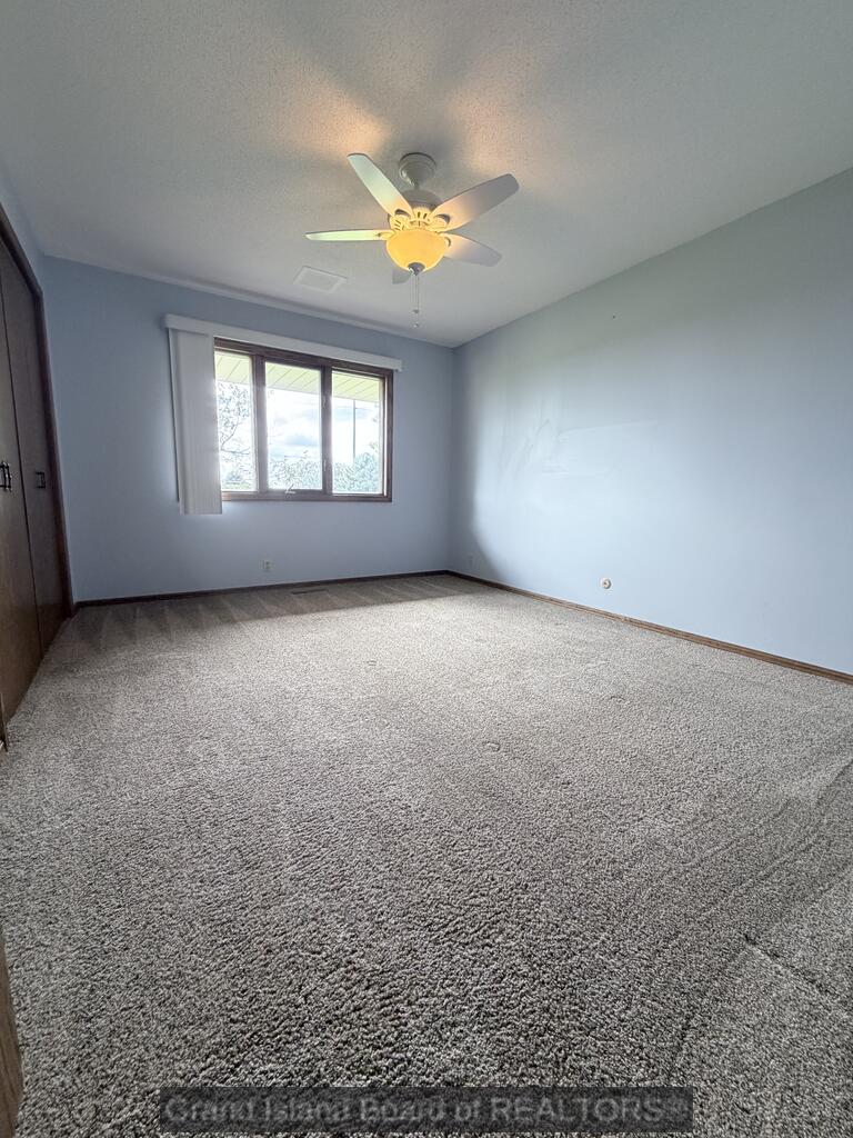 1498 East One-R Road Grand Island, NE 68801 - Photo 20 of 36 Gallery Image 20