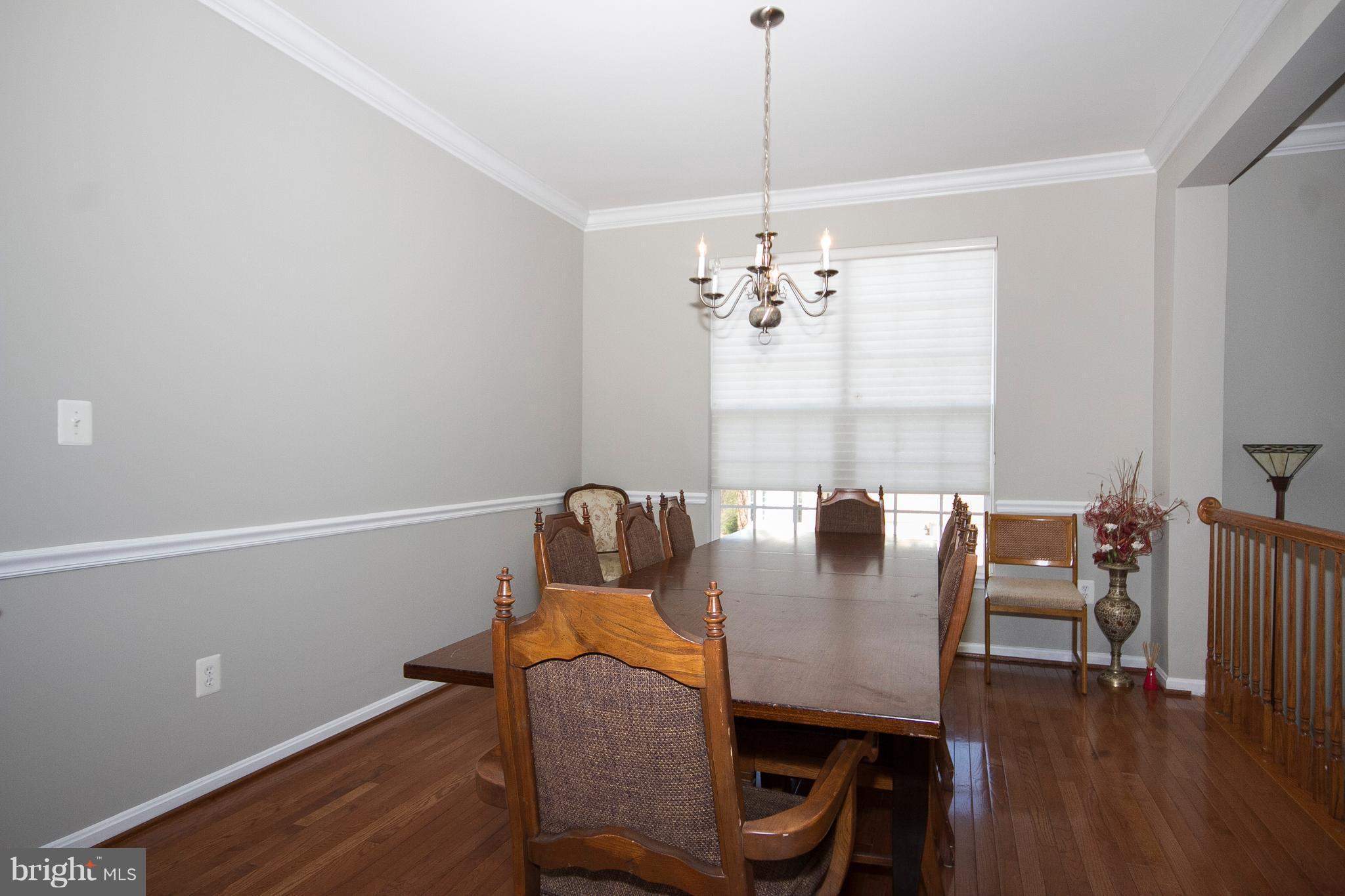 2001 Willowcrest Circle Baltimore, MD 21209 - Photo 5 of 27 Dining Room