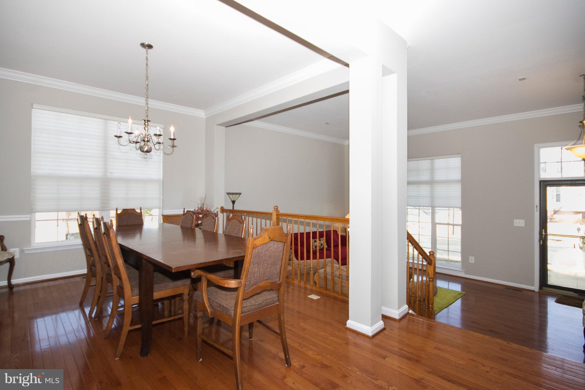 2001 Willowcrest Circle Baltimore, MD 21209 - Photo 6 of 27 Dining Room