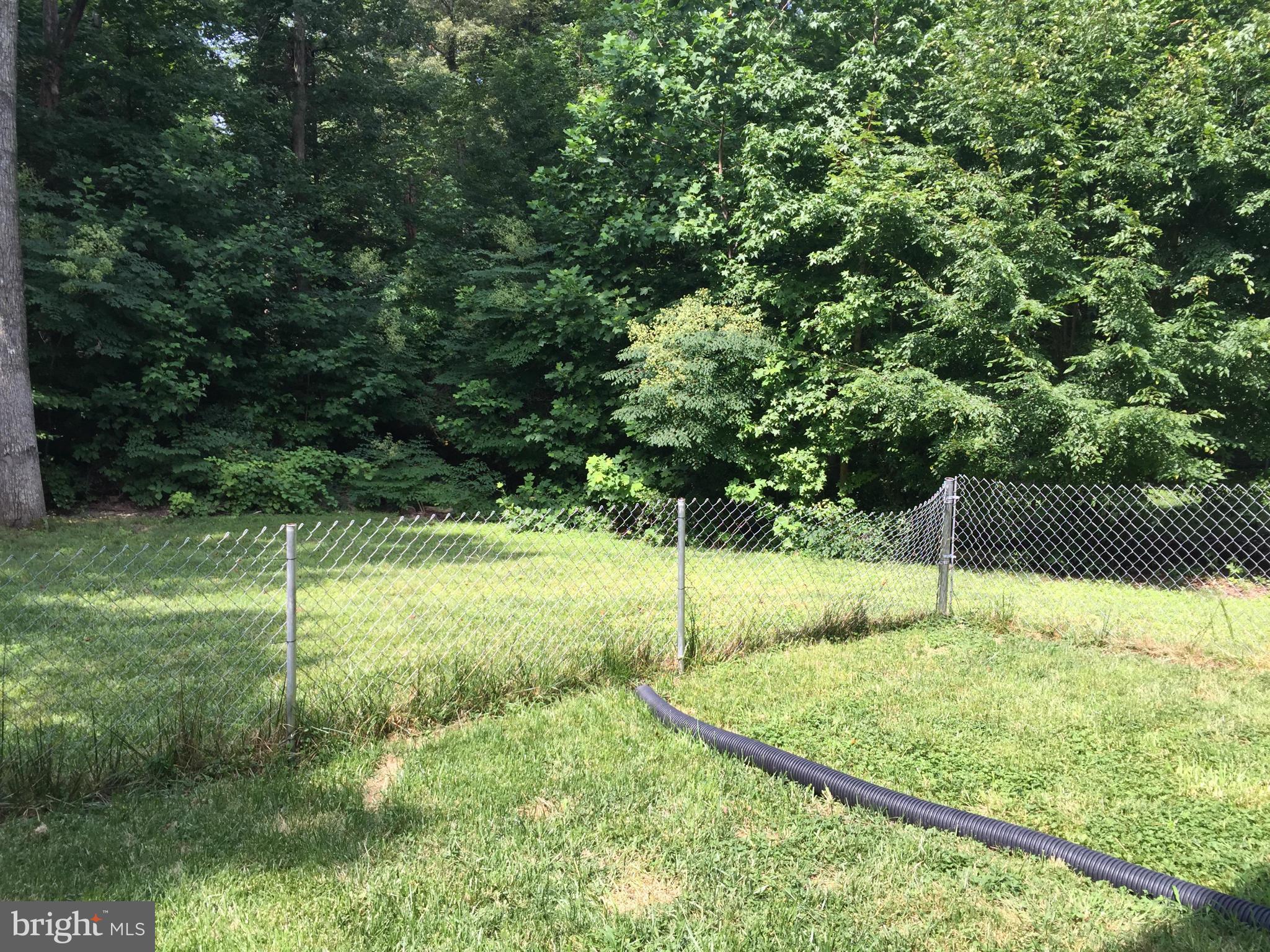 11369 Redlands Road Lusby, MD 20657 - Photo 13 of 16 Exterior (Rear)