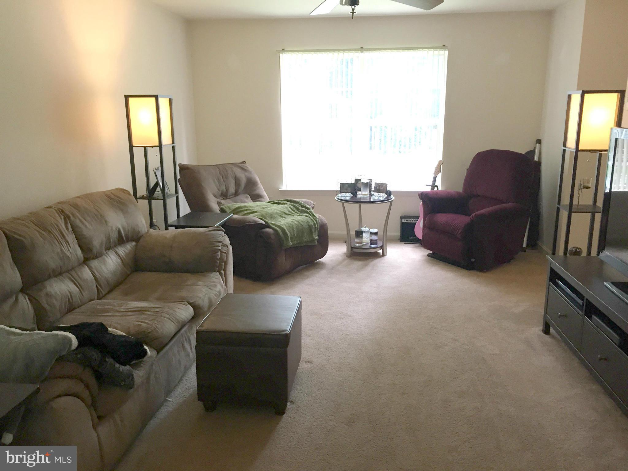 11369 Redlands Road Lusby, MD 20657 - Photo 7 of 16 Family Room