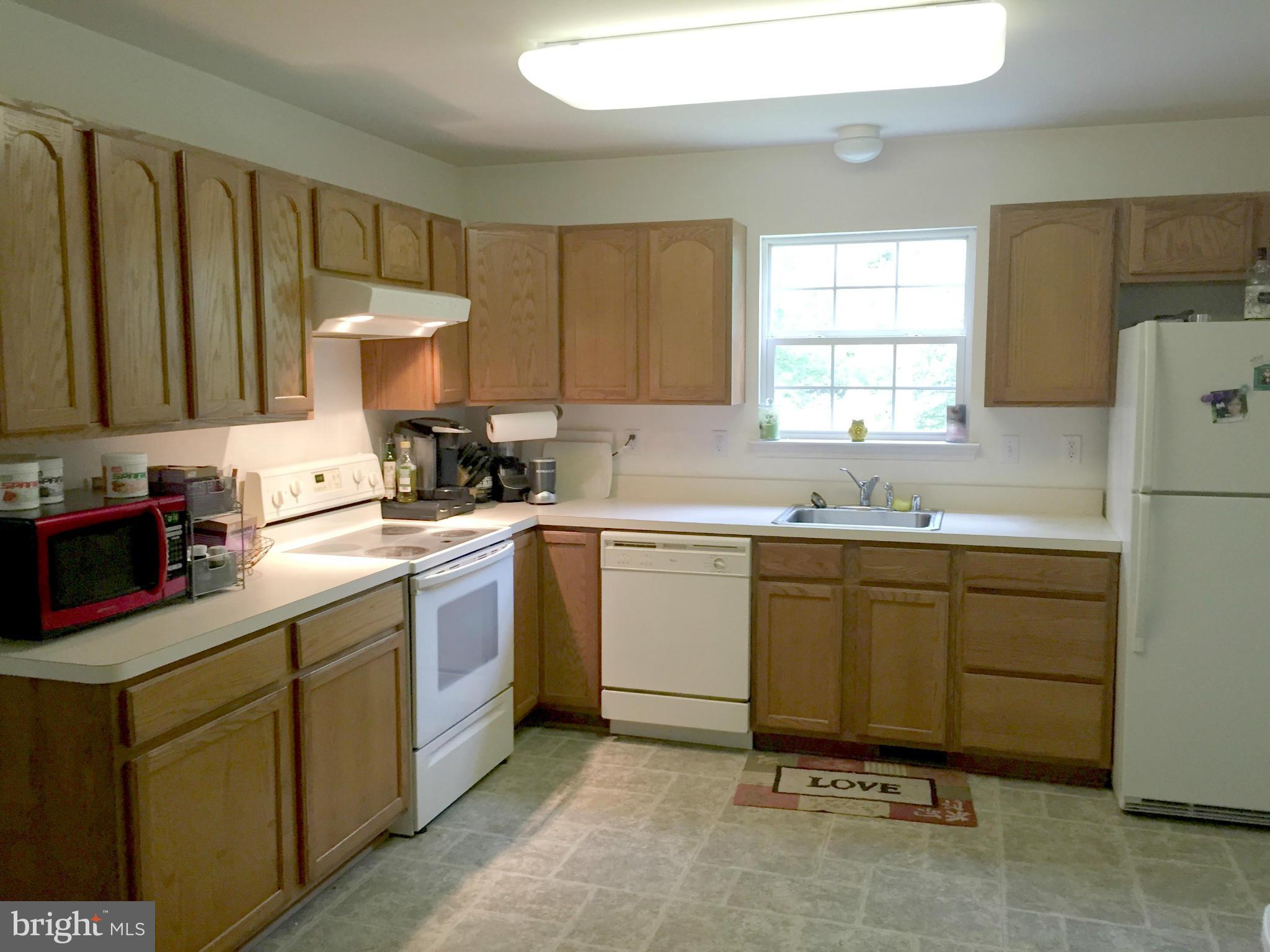11369 Redlands Road Lusby, MD 20657 - Photo 9 of 16 Kitchen