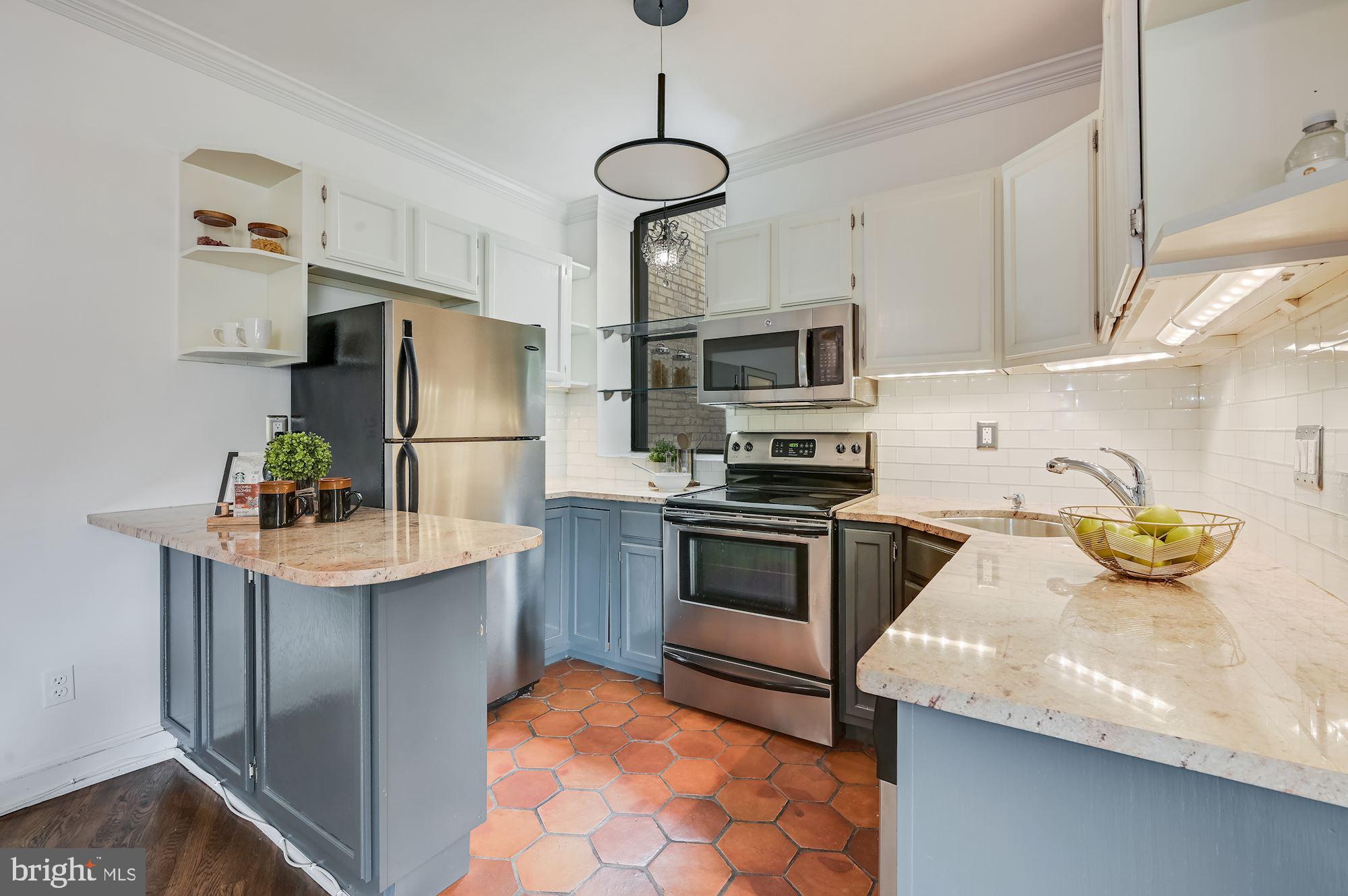 121 13th Street Northeast, Unit 201 Washington, DC 20002 - Photo 6 of 15 Kitchen