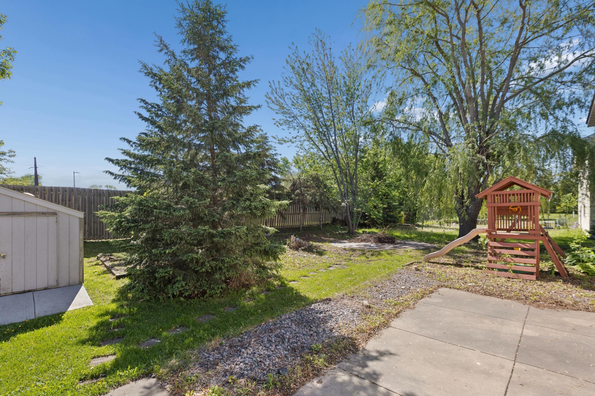 211 7th Street South Winsted, MN 55395 - Photo 36 of 39