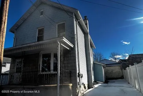 a view of a building with entryway