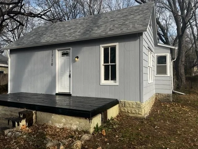 $60,000 | 1710 Loomis Street, Winfield, KS 67156