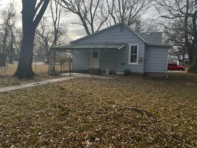 $60,000 | 1710 Loomis Street, Winfield, KS 67156