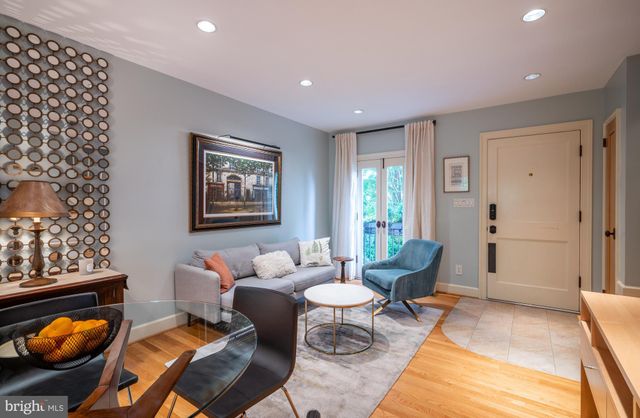 $735,000 | 425 Mt Vernon Avenue, Alexandria, VA 22301