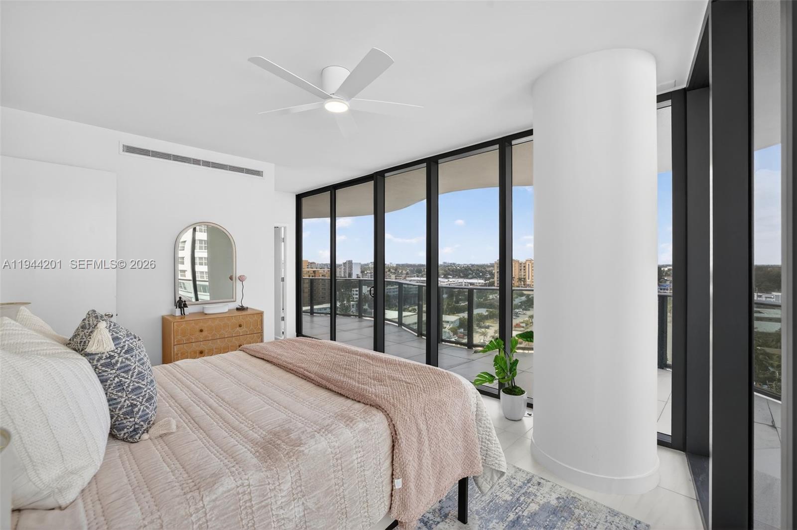 900 North Ocean Boulevard, Unit 906 Pompano Beach, FL 33062 - Photo 52 of 100 Guest Bedroom #2 - ensuite bathroom w/ walk in closet, w/ wrap around balcony and views to the west and north
