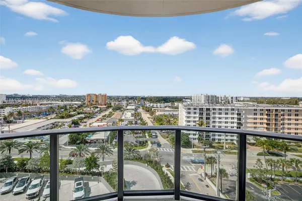 $3,399,000 | 900 North Ocean Boulevard, Unit 906, Pompano Beach, FL 33062