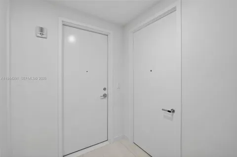 $3,250,000 | 900 North Ocean Boulevard, Unit 906, Pompano Beach, FL 33062