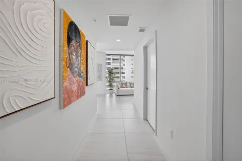 $3,250,000 | 900 North Ocean Boulevard, Unit 906, Pompano Beach, FL 33062