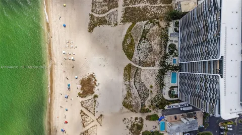 $3,250,000 | 900 North Ocean Boulevard, Unit 906, Pompano Beach, FL 33062