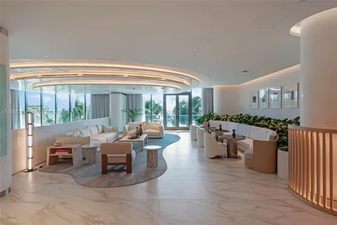 $3,500,000 | 900 North Ocean Boulevard, Unit 906, Pompano Beach, FL 33062