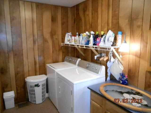 12881 South Old Road Springport, IN 47386 - Photo 15 of 24