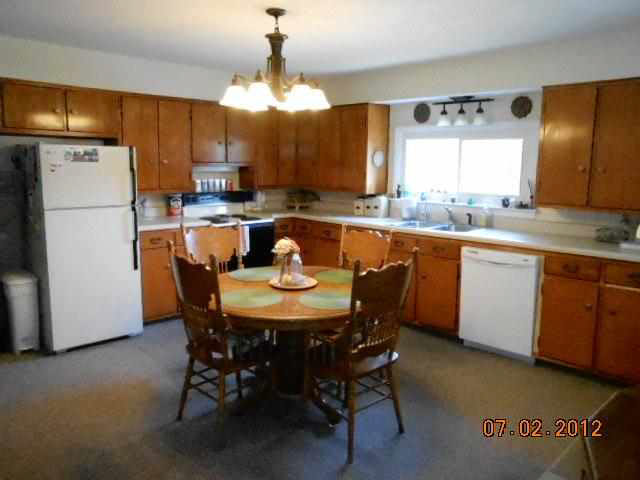 12881 South Old Road Springport, IN 47386 - Photo 7 of 24