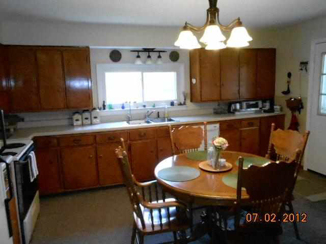 12881 South Old Road Springport, IN 47386 - Photo 8 of 24