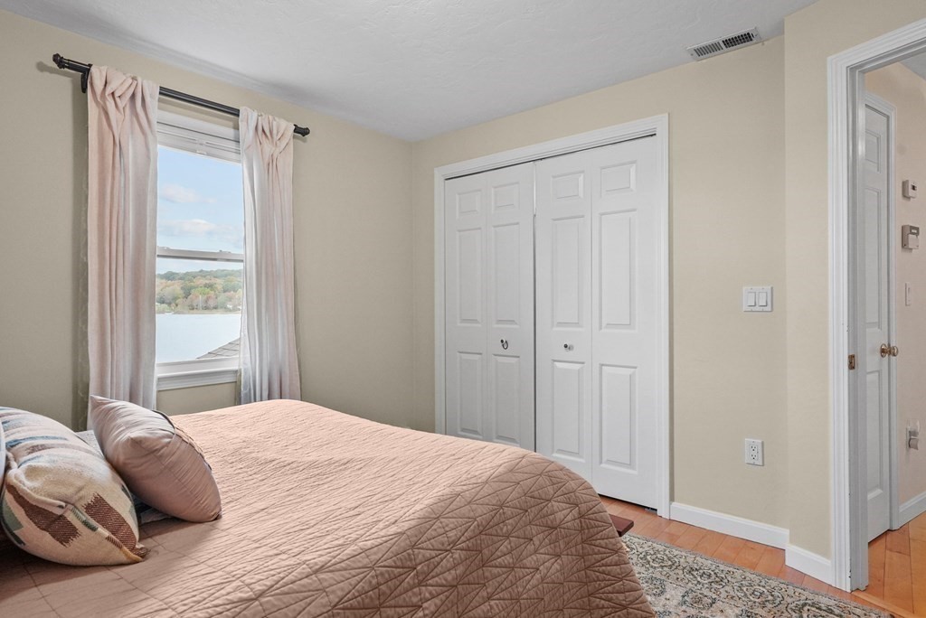 7 Beach Street Berkley, MA 02779 - Photo 31 of 42