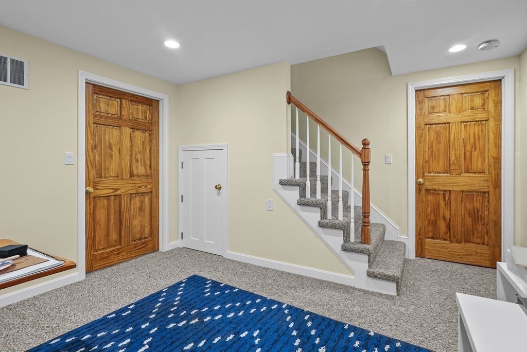 7 Beach Street Berkley, MA 02779 - Photo 33 of 42