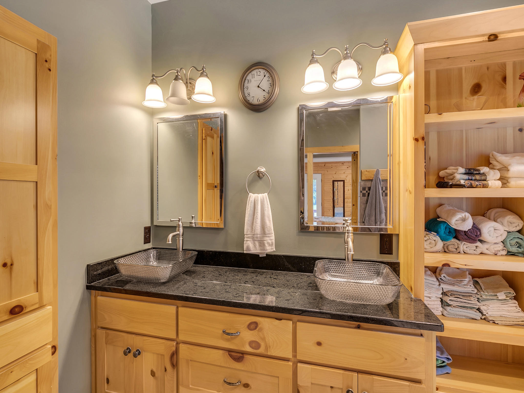1416 Hudlow Road Dunlap, TN 37327 - Photo 13 of 33 Master Bath