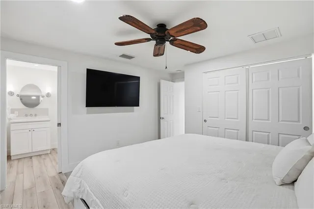 $1,225,000 | 10 Clearview Boulevard, Fort Myers Beach, FL 33931