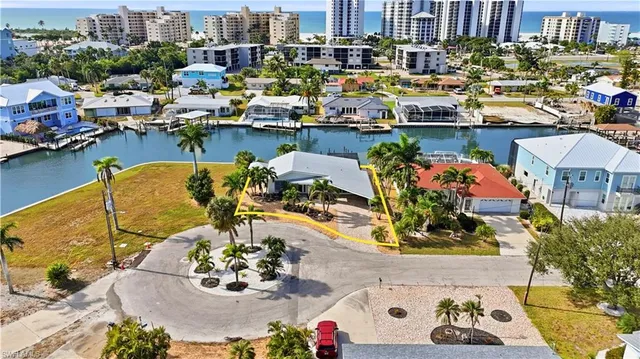 $1,225,000 | 10 Clearview Boulevard, Fort Myers Beach, FL 33931