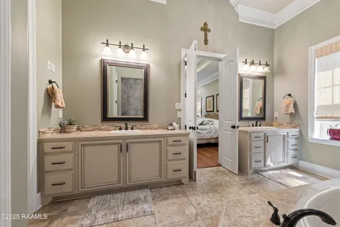 $534,000 | 203 Rue De Frejus, Broussard, LA 70518