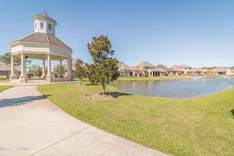 $534,000 | 203 Rue De Frejus, Broussard, LA 70518