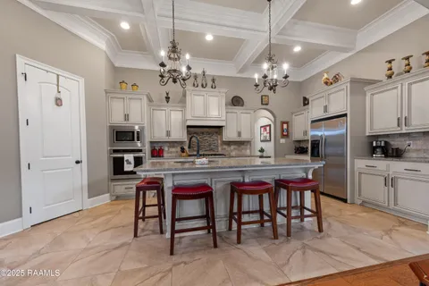 $534,000 | 203 Rue De Frejus, Broussard, LA 70518