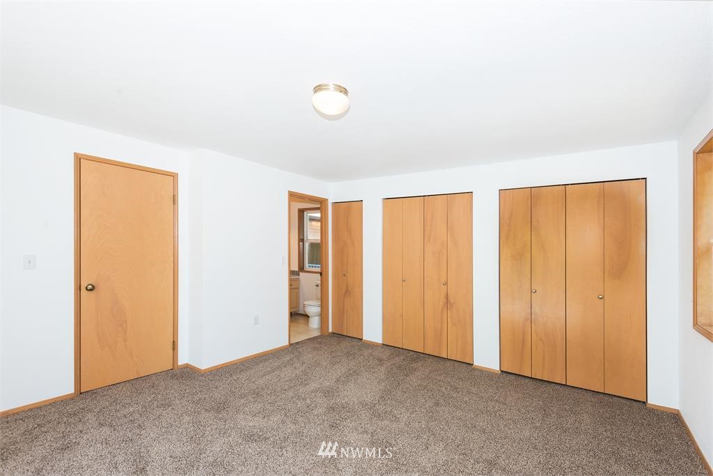 10642 Southeast Cisco Road Port Orchard, WA 98367 - Photo 16 of 25 Gallery Image 16