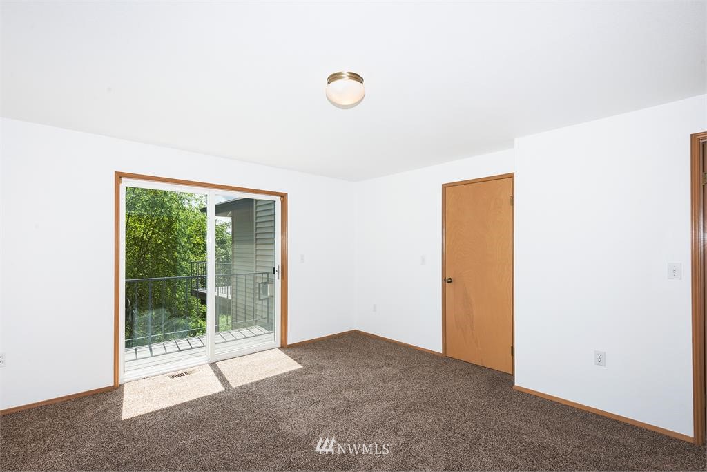 10642 Southeast Cisco Road Port Orchard, WA 98367 - Photo 17 of 25 Gallery Image 17