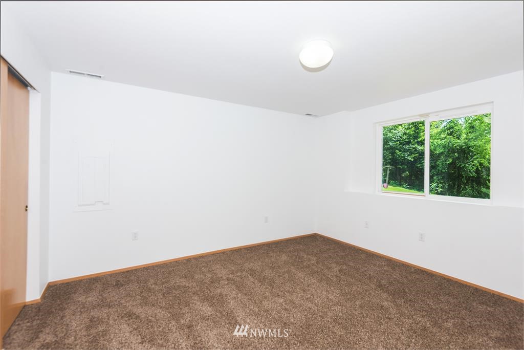 10642 Southeast Cisco Road Port Orchard, WA 98367 - Photo 20 of 25 Gallery Image 20