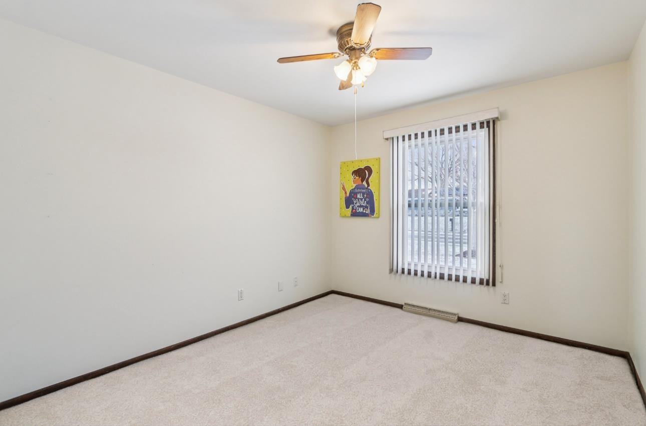 400 Raymond Road Waunakee, WI 53597 - Photo 21 of 37