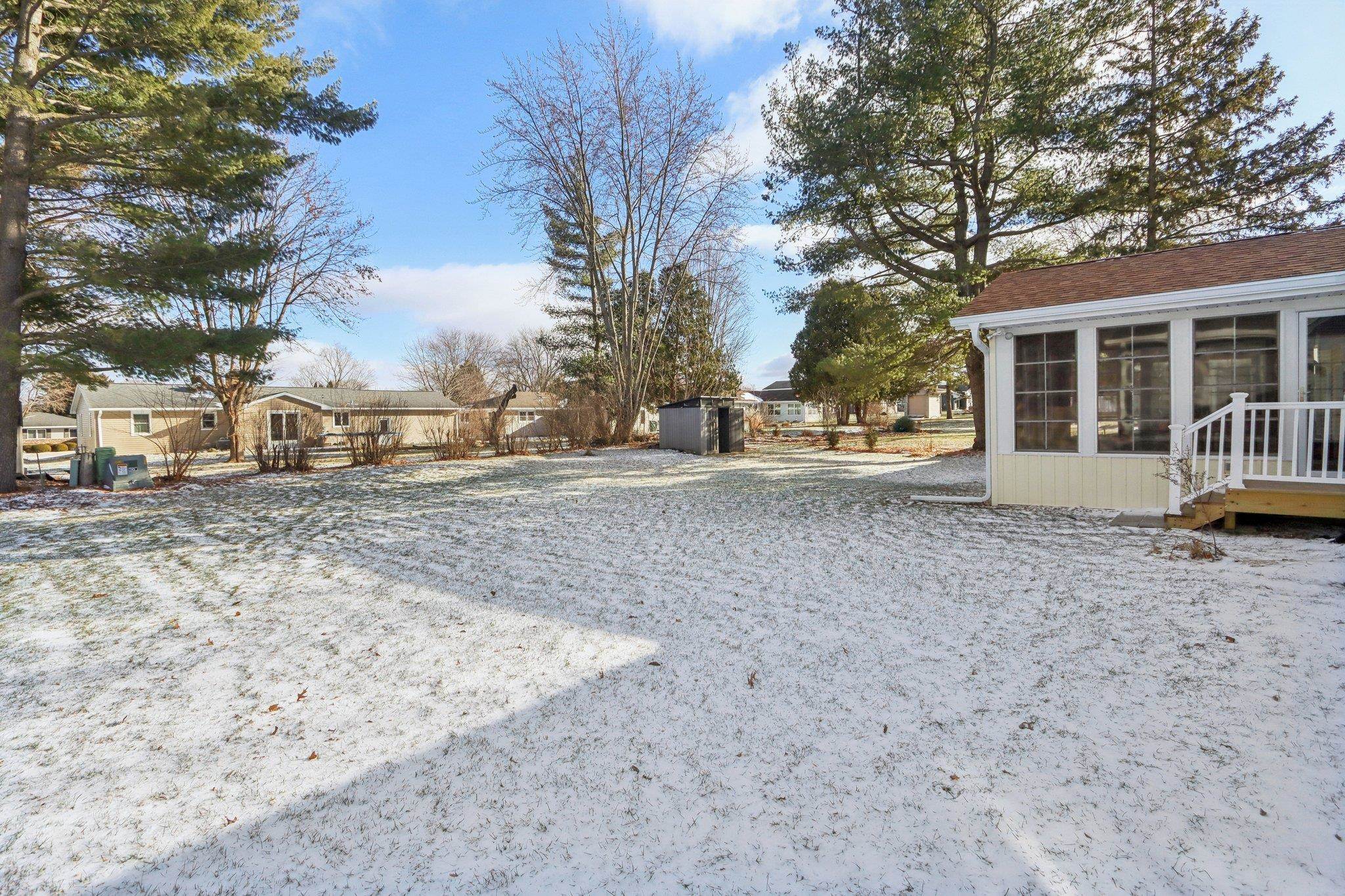 400 Raymond Road Waunakee, WI 53597 - Photo 29 of 37