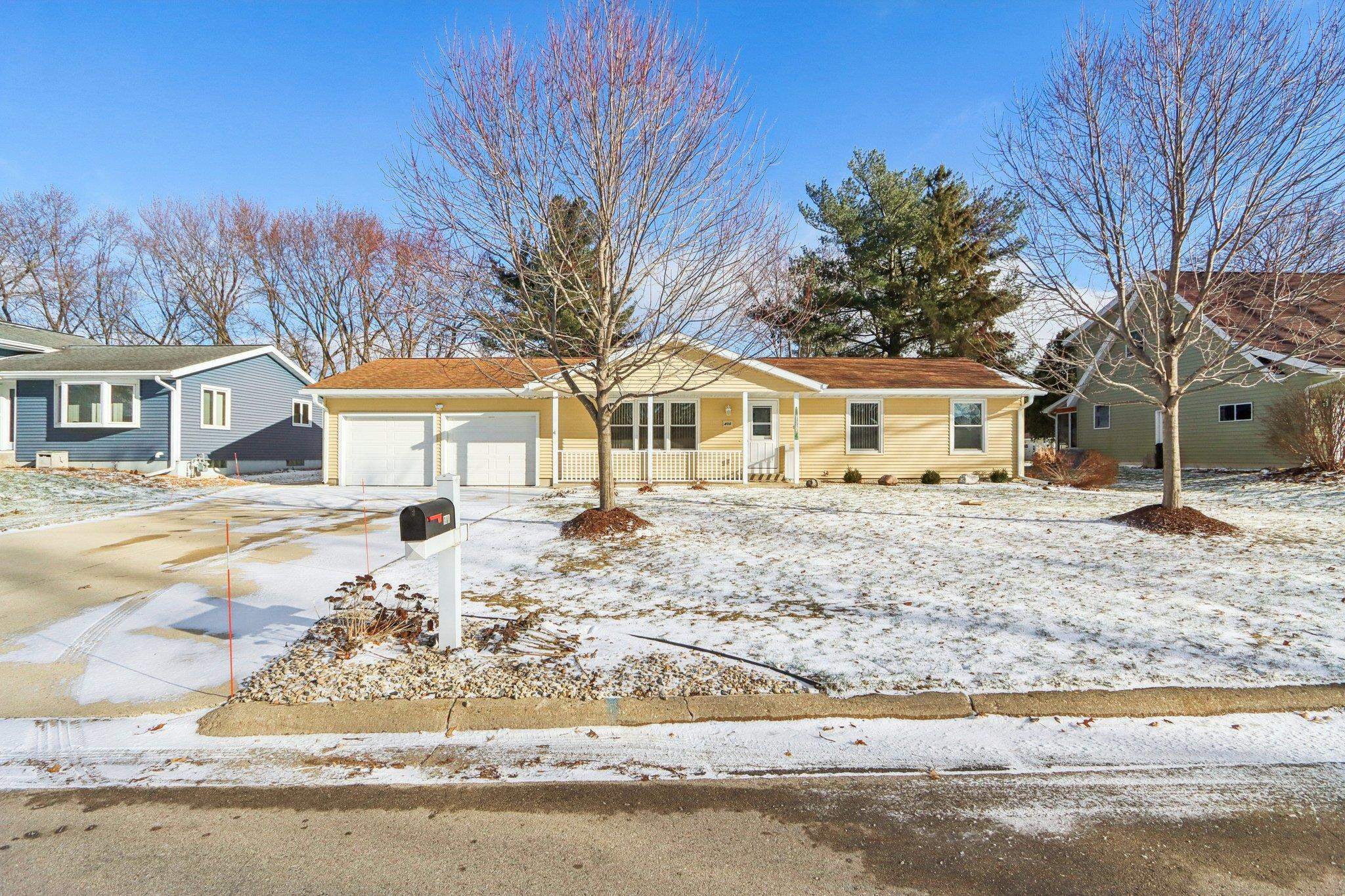 400 Raymond Road Waunakee, WI 53597 - Photo 36 of 37