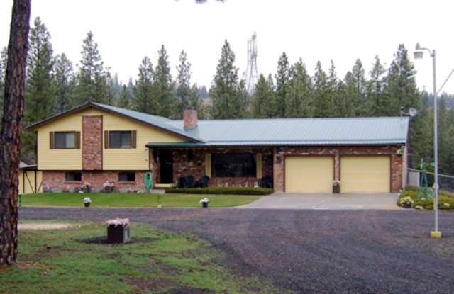 11614 West 7 Mile Road Spokane, WA 99224 - Photo 1 of 6